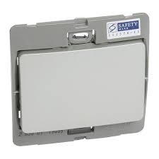 283001 -  1G 2W 10A SWITCH - SILVERM - MALIA