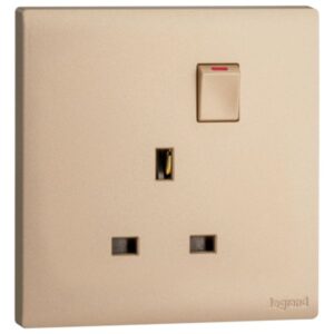 MEC32034RG- 1G BS 13A SWITCHED SOCKET RG - LEGRAND - OBRIA