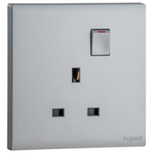 MEC32034SL- 1G BS 13A SWITCHED SOCKET DS - LEGRAND- OBRIA