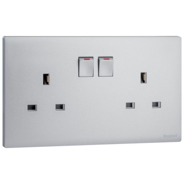 MEC32036SL- 2G BS 13A SP SSO DS - LEGRAND - OBRIA