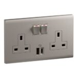 MEC33076CH- 2G BS 13A SP SSO+USB AC 27W CH - LEGRAND - OBRIA